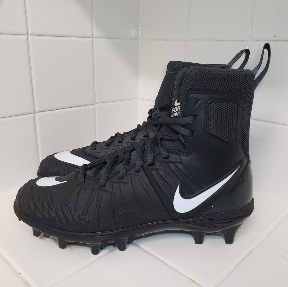 NEW Nike Savage Force Men's Football Cleats